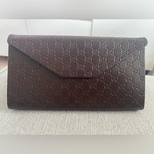 Gucci sunglasses case
